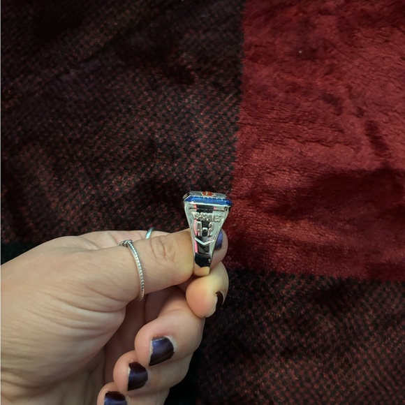 Cleveland Indians MLB Championship Ring - Picture 2 of 3